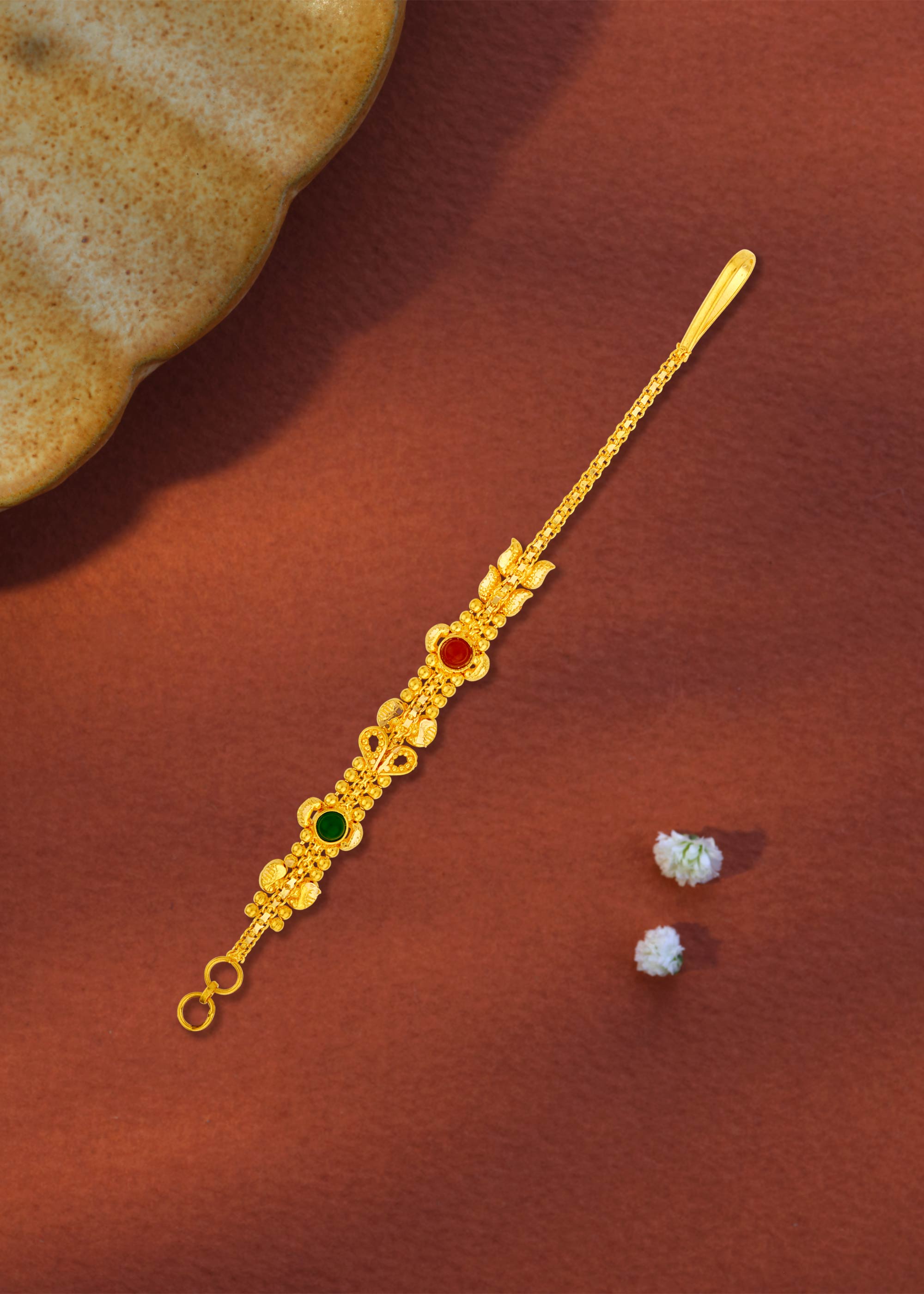 Alluring Traditional 22K Gold Earring