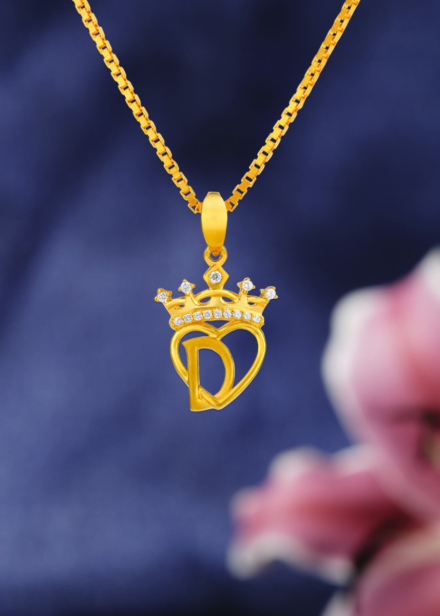 Royal Initial 22K Gold Heart Pendant
