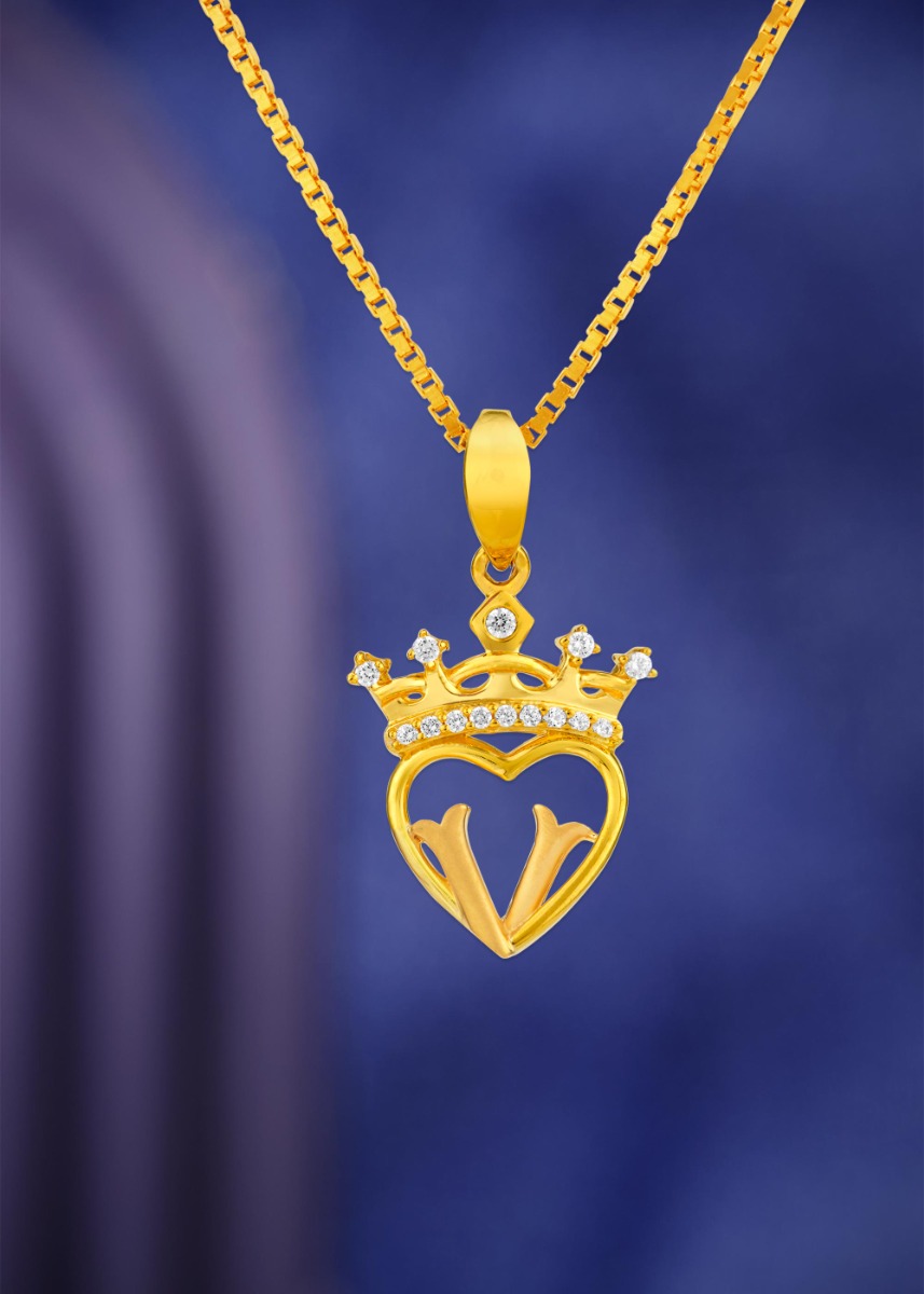 Queen's Monogram 22K Gold Pendant