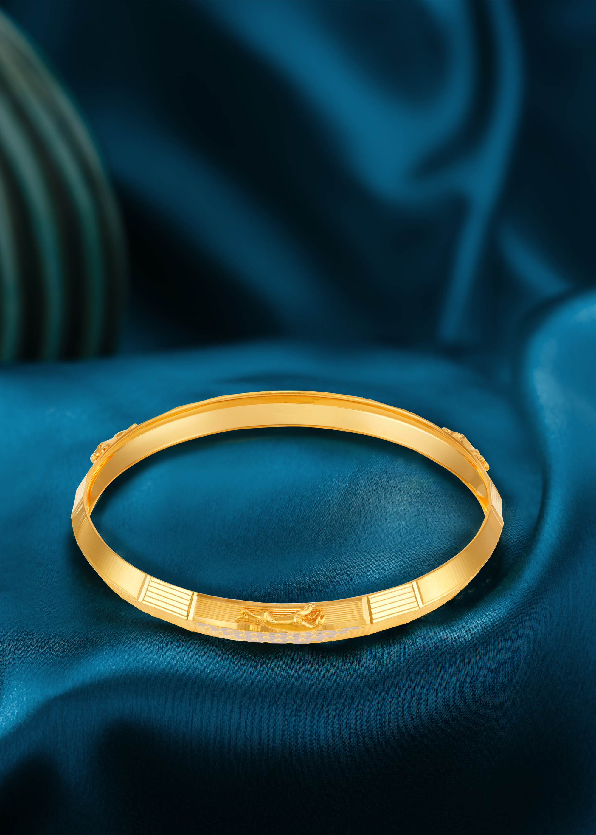 Majestic Jaguar 22K Gold Men's Kada
