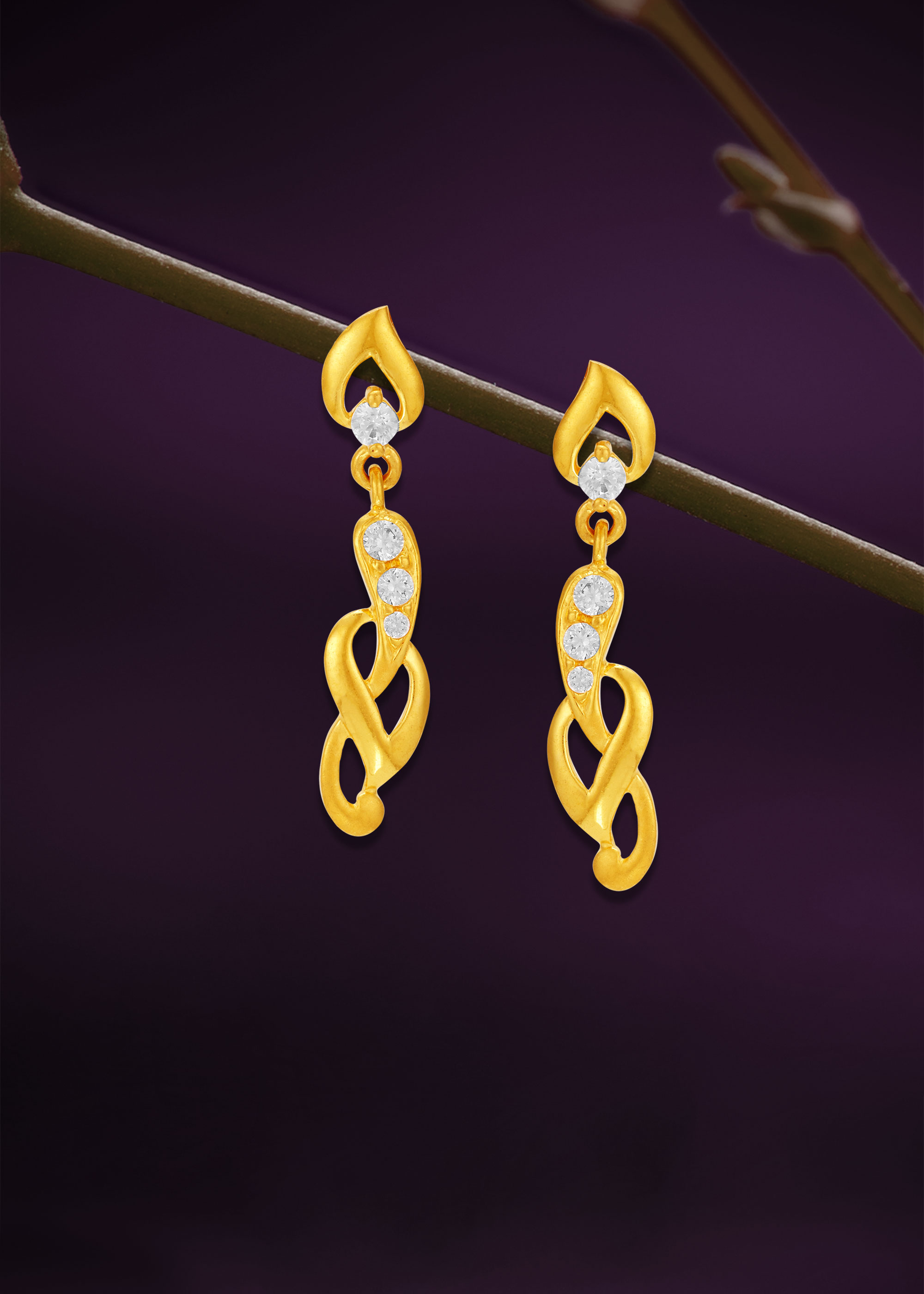 Elegant Stone 22K Gold Hanging Earring