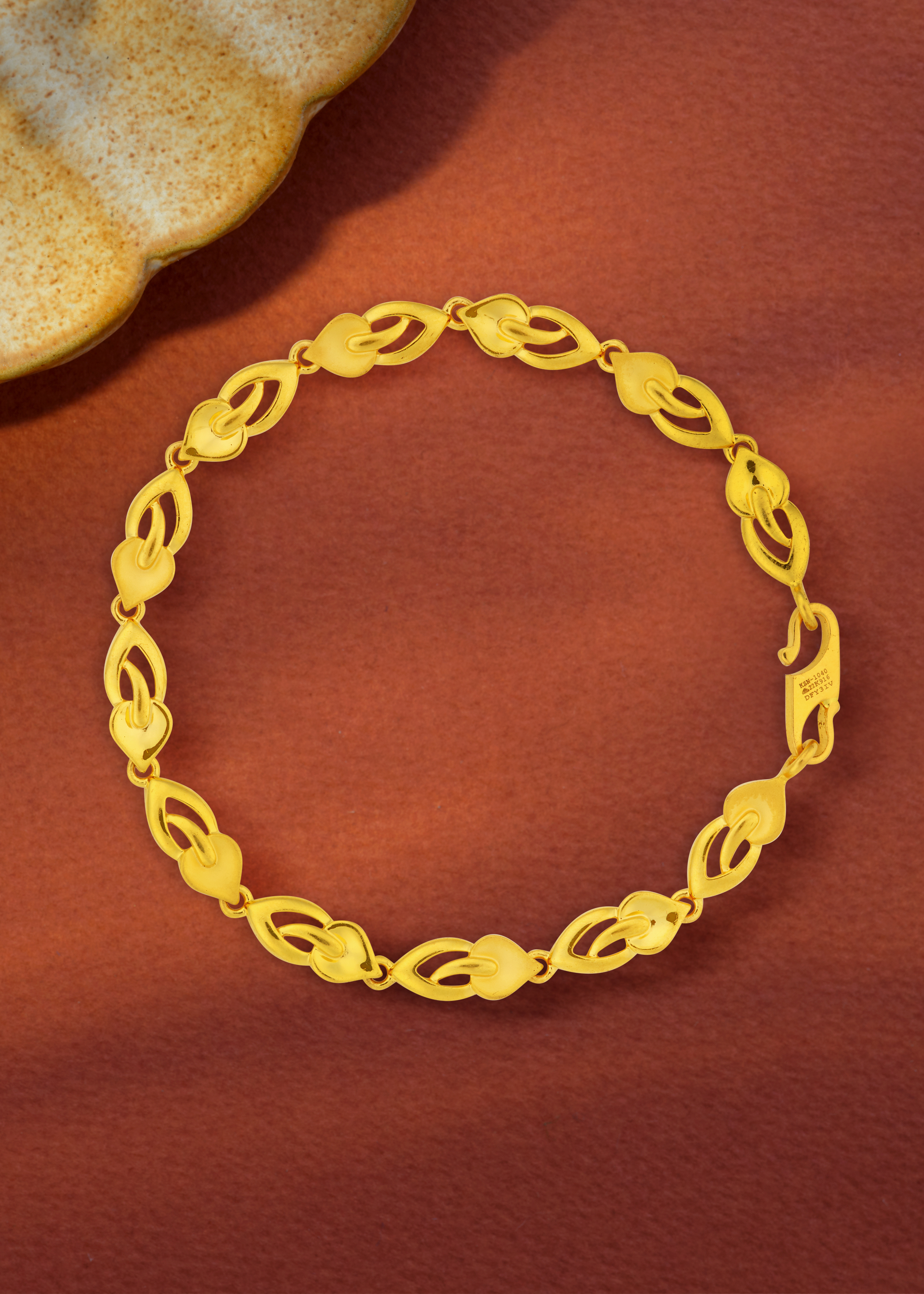 Effortlessly Chic 22K Gold Daily Bracelet