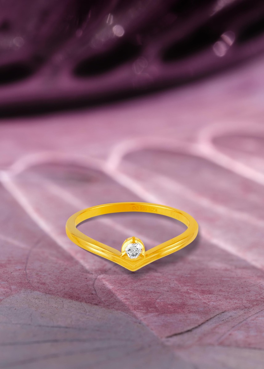 Twist of Grace Diamond Solitaire Finger Ring