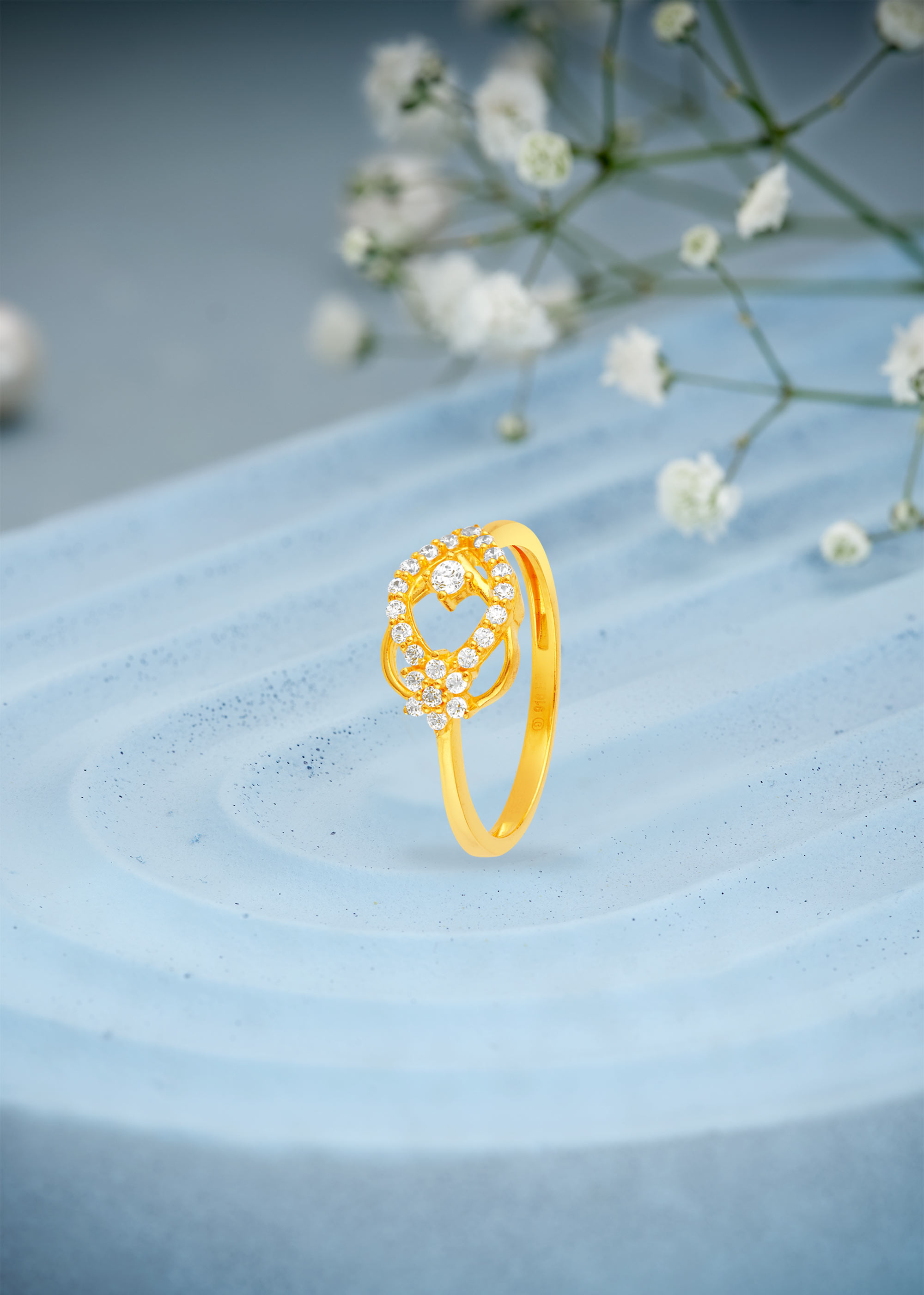 Nature's Luxury 22K Gold Floral Party Finger Ring
