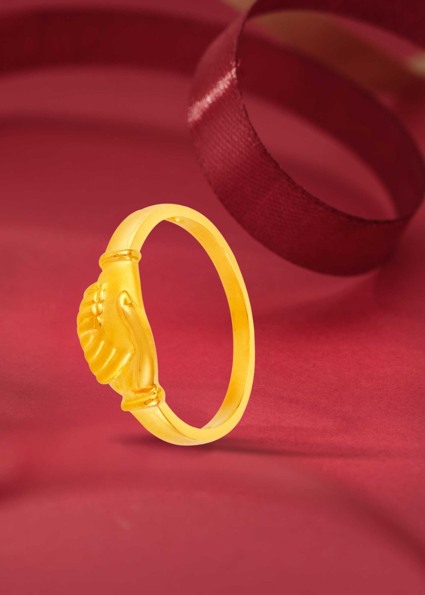 Handshake 22K Gold Finger Ring