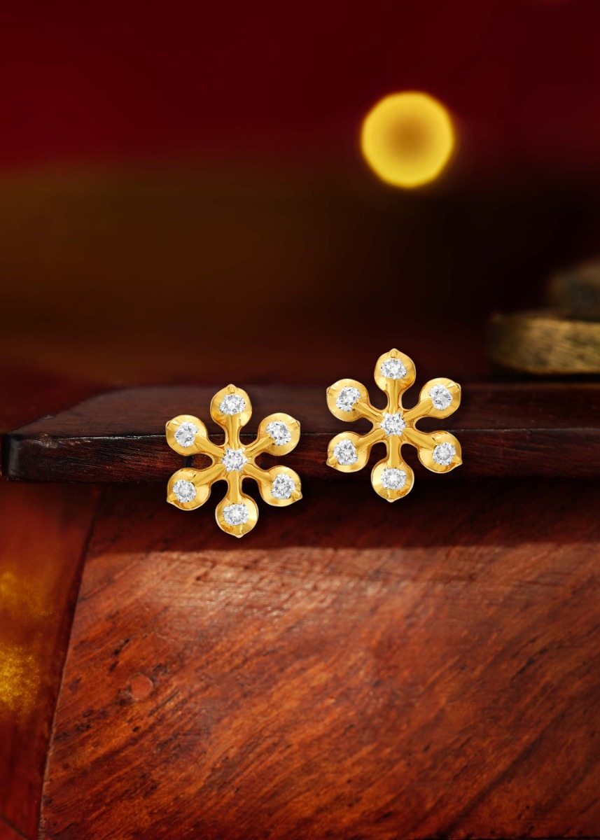 Natural Petal Diamond Stud Earring