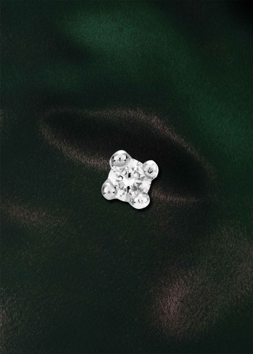 Blooming Radiant Shine Diamond Nose Pin