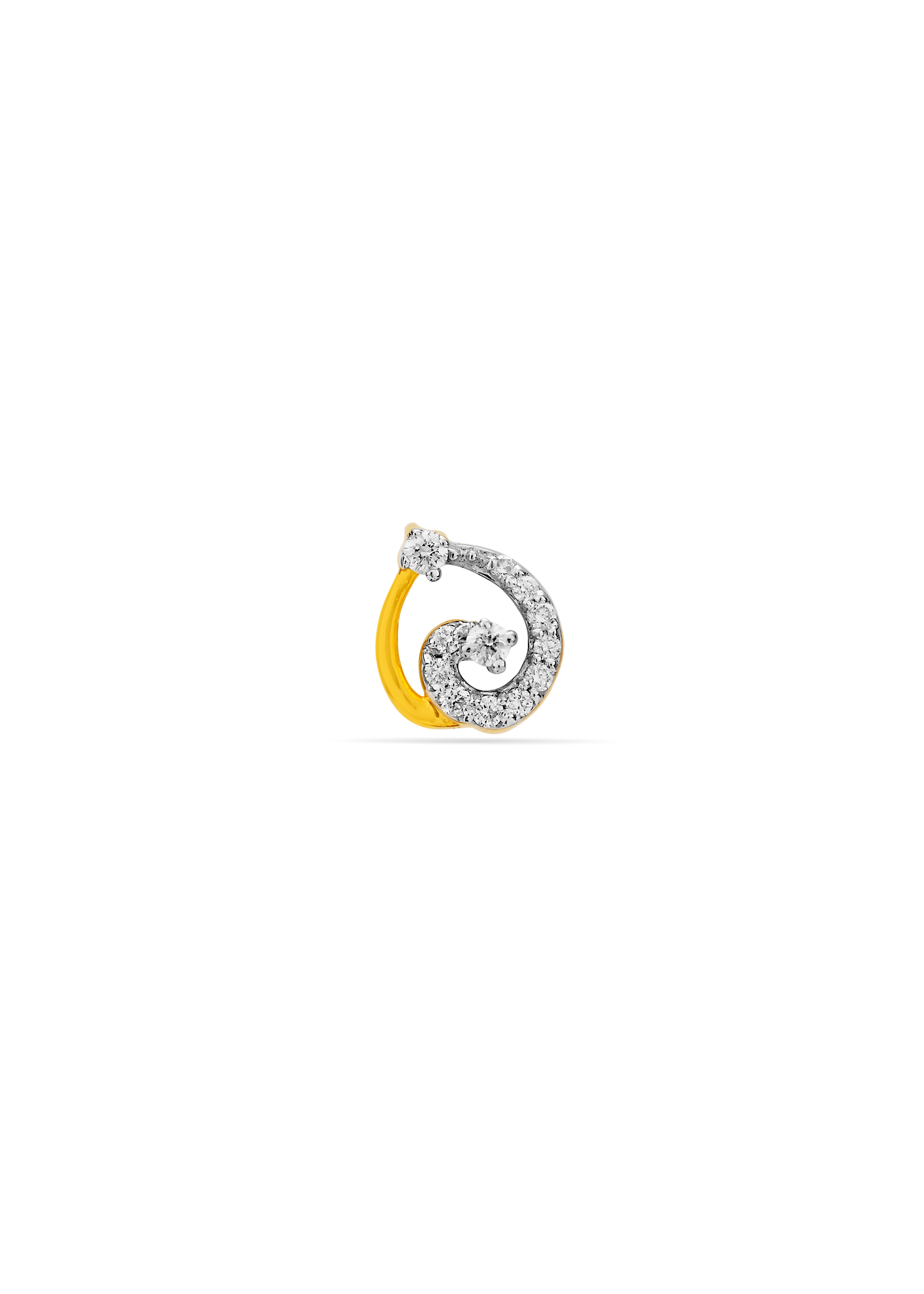 Astonishing Elegance Diamond Nose Pin