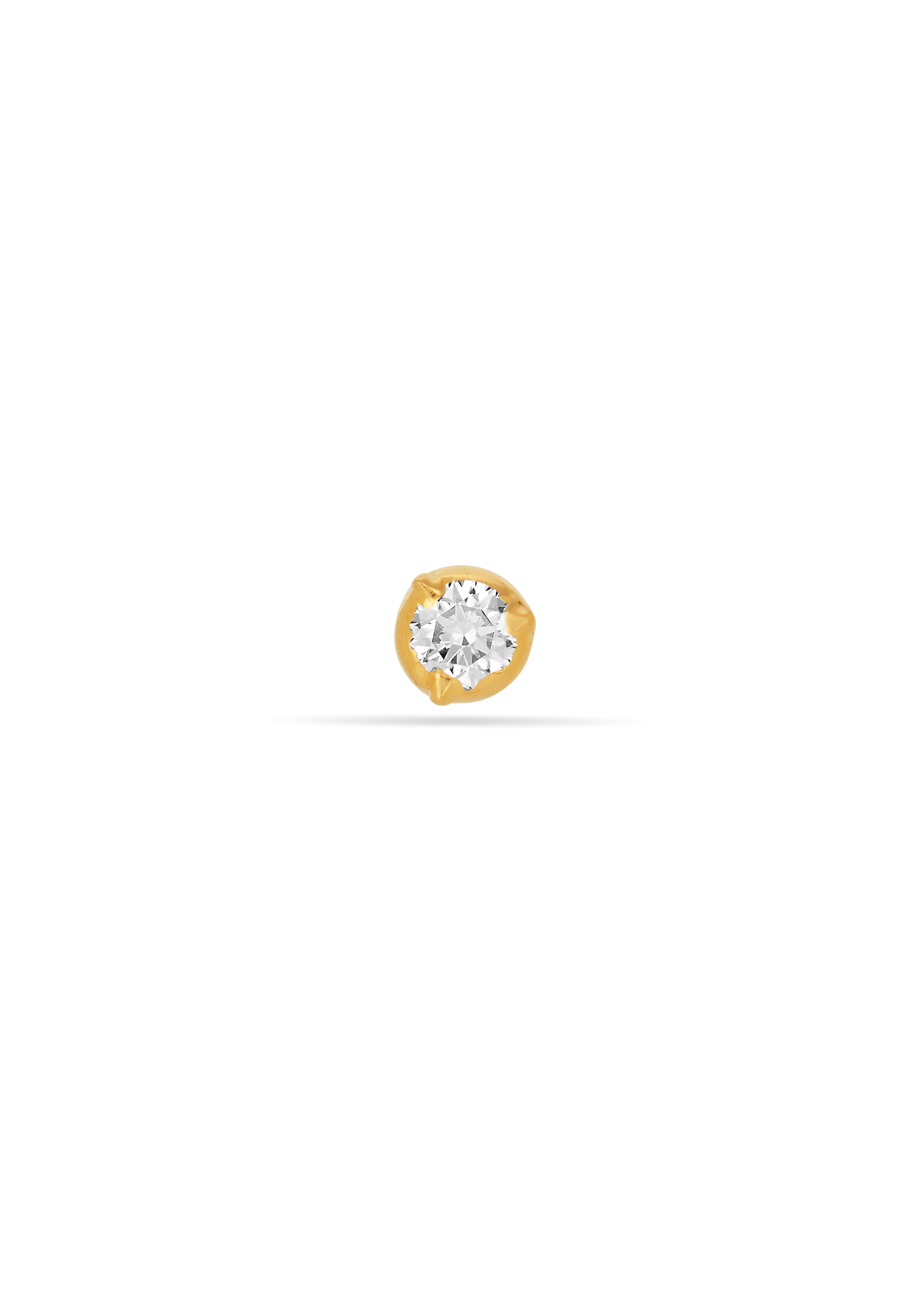 Radiant Solitaire Diamond Nose Pin