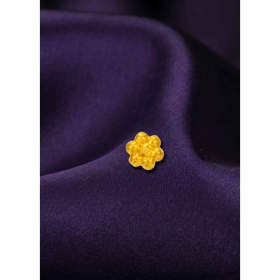 Blossom Charm 22K Gold Flower-Inspired Nose Pin