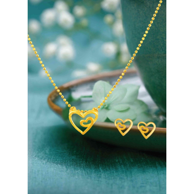 Two Hearts 22K Gold Neckwear Set