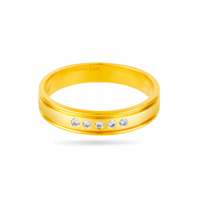 Contemporary Grace Diamond Engagement Finger Ring