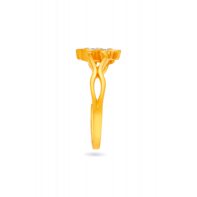 Naturally Floral Diamond Finger Ring