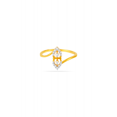Graceful Petal Diamond Finger Ring
