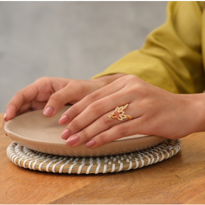Radiant Heritage 22K Gold Vanki Party Finger Ring