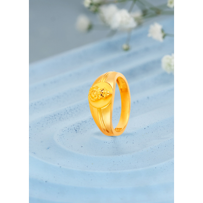 Divine Grace 22K Gold Ganesh Finger Ring