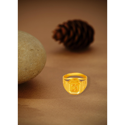 Patterned Charm 22K Gold Fancy Finger Ring