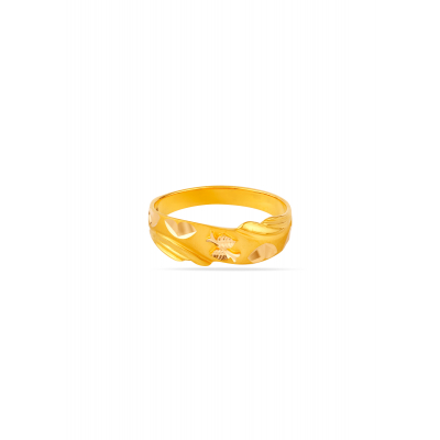 Bloom Line Engraved 22K Gold Finger Ring