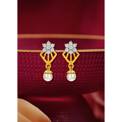 Floral Pearl Diamond Stud Earring