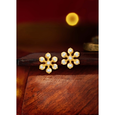 Natural Petal Diamond Stud Earring