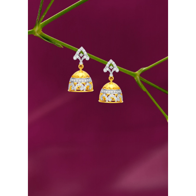 Delicate Elegance Diamond Jhumka Earring