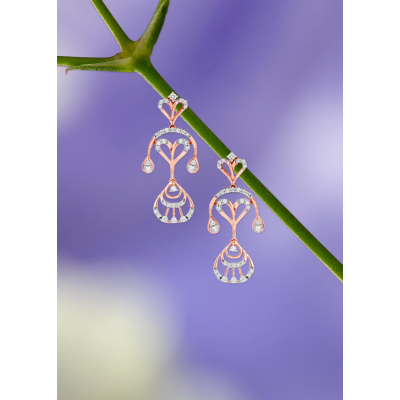 Heart-Shaped Elegant Diamond Hanging Earring