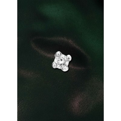 Blooming Radiant Shine Diamond Nose Pin