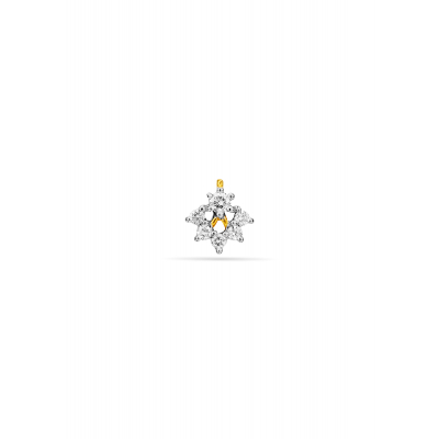 Star-Studded Elegance Diamond Nose Pin