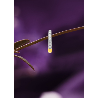 Classic Design Diamond Nose Pin