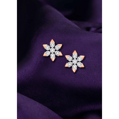 Celestial Radiance Diamond Stud Earring