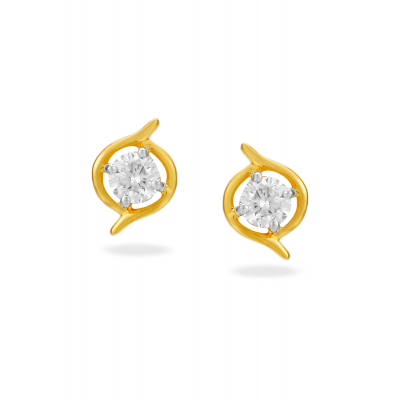 Twisted Elegance Diamond Stud Earring