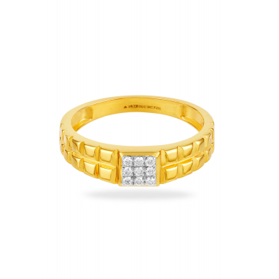 Geometric Touch Diamond Finger Ring