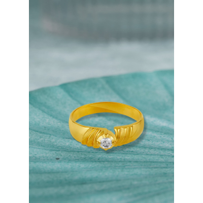 Curved Twist Diamond Solitaire Finger Ring
