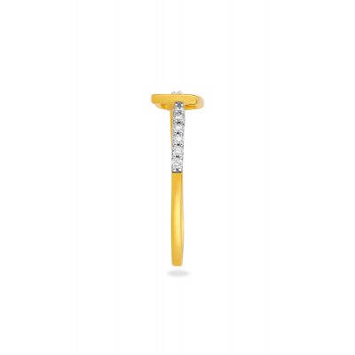 Angular Chic Diamond Finger Ring