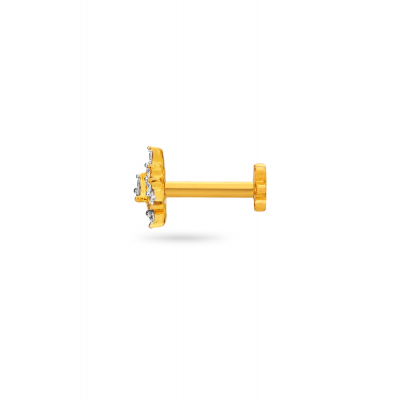 Dashing Delta Diamond Nose Pin