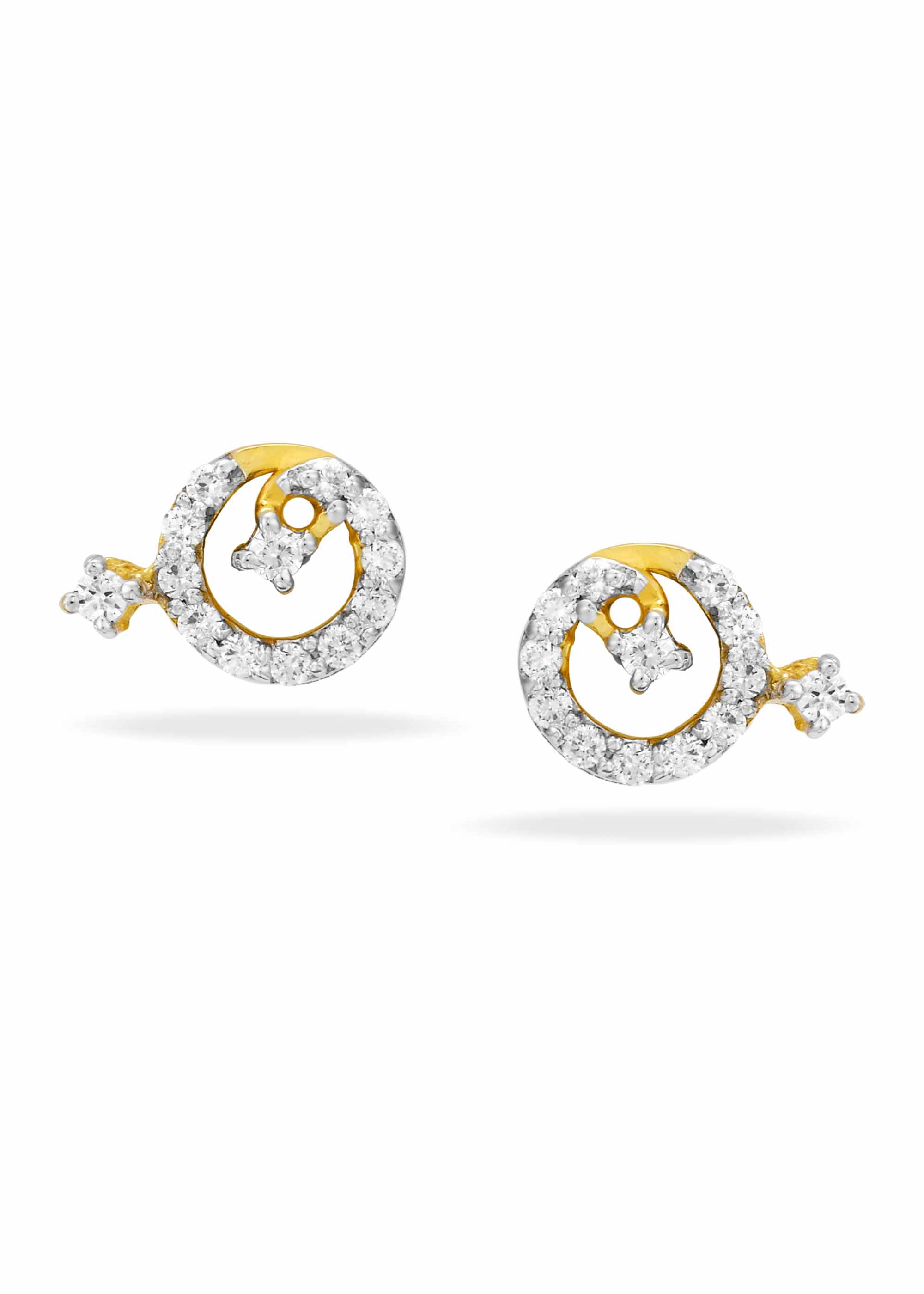Sleek Contour Diamond Stud Earring