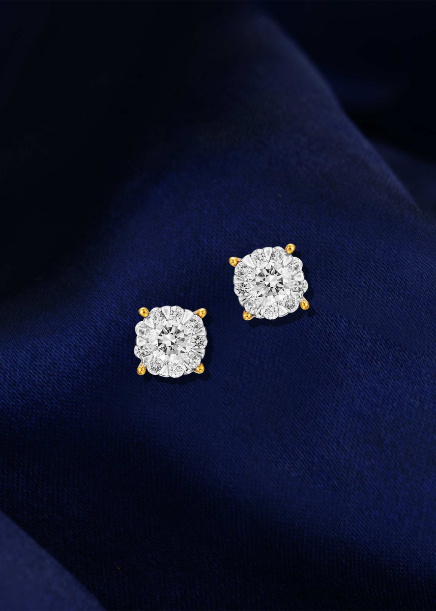 Pure Solitaire Diamond Stud Earring