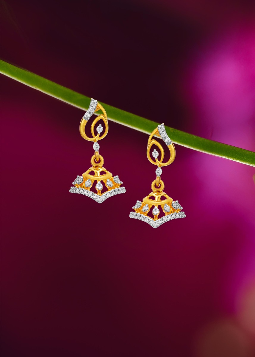 Domes of Elegance Diamond Jhumka Earring