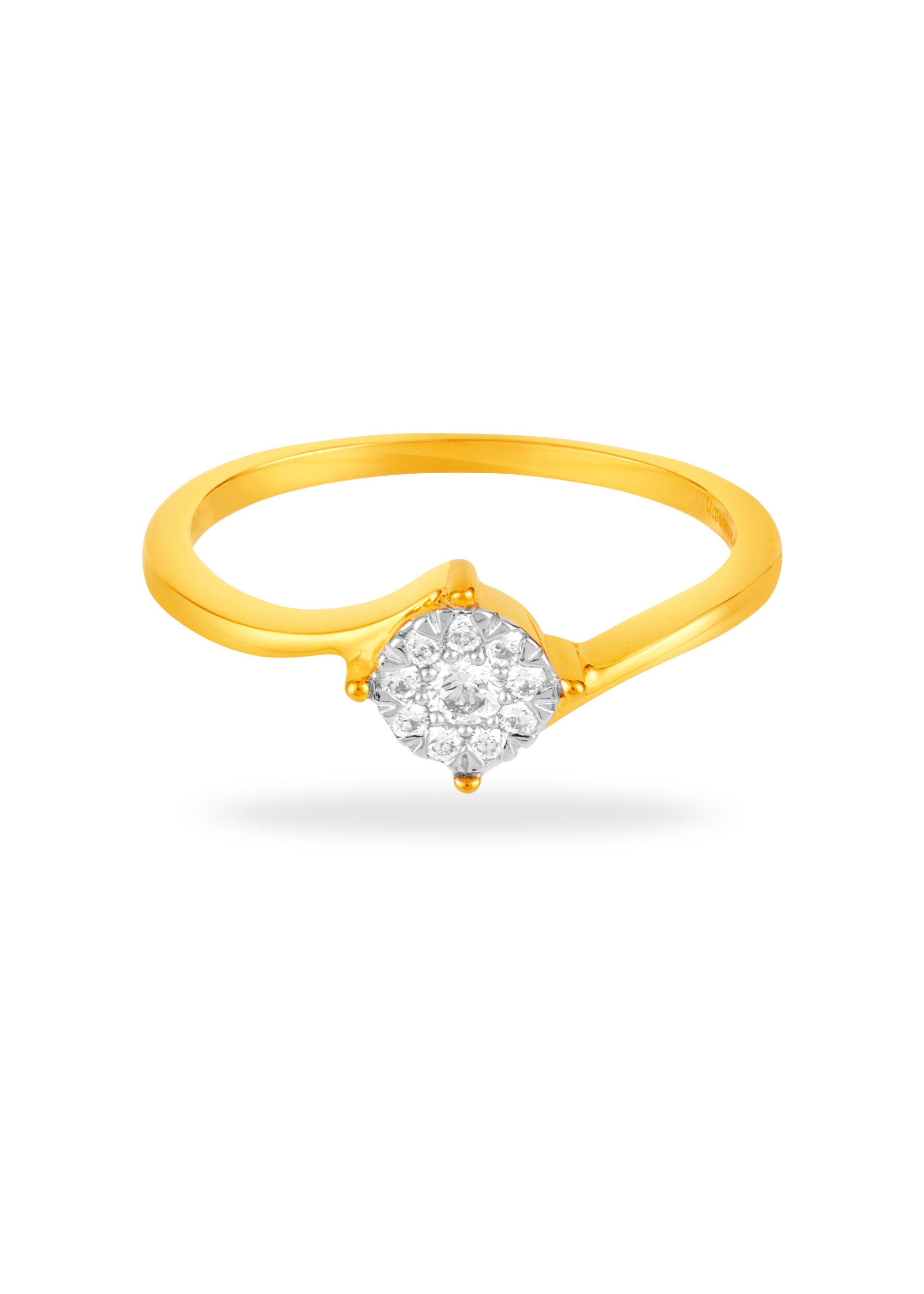 Sparkling Cluster Diamond Finger Ring