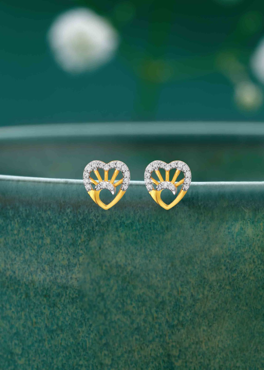 Heart Motif Diamond Earstuds