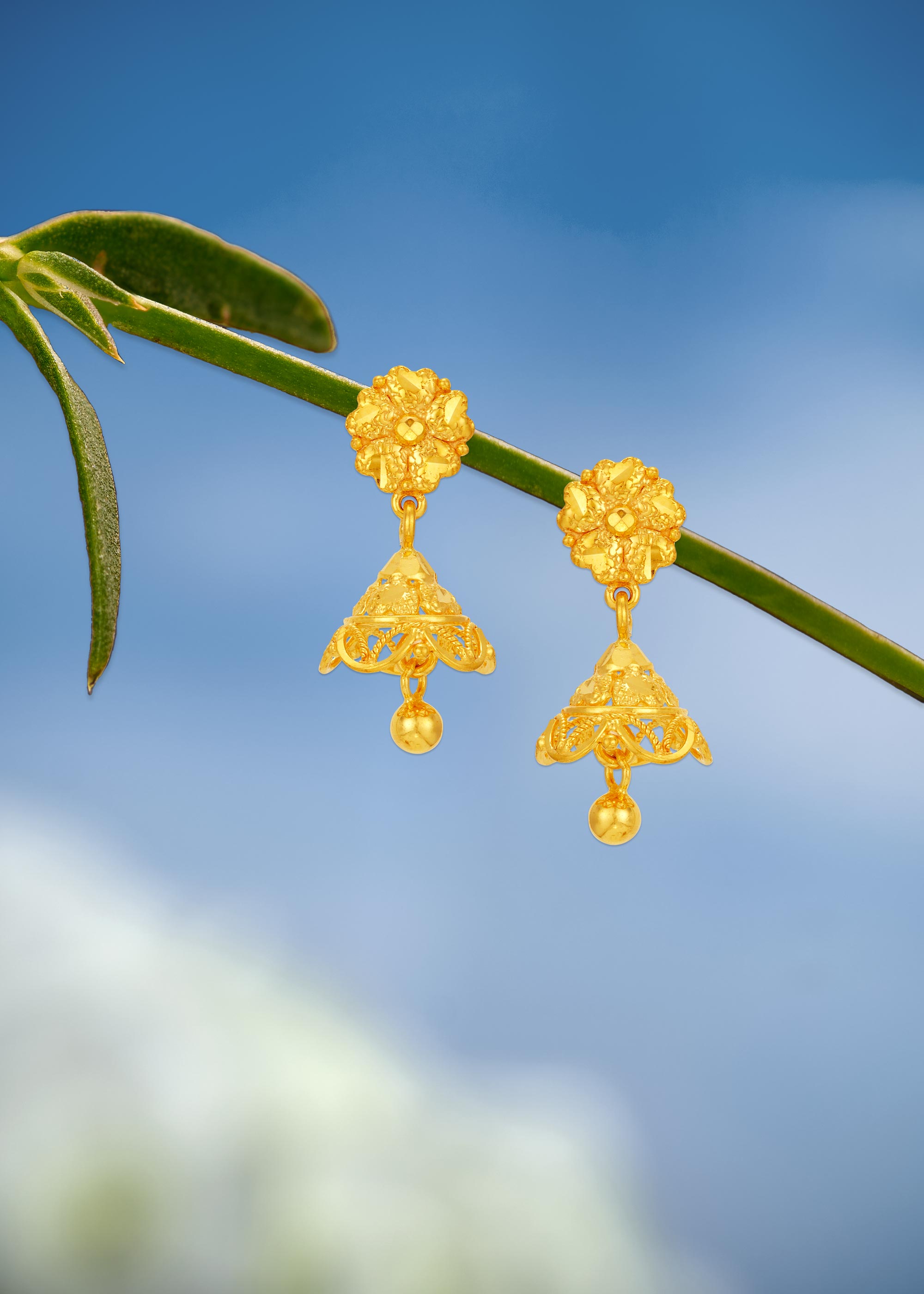 Filigree Designed Earring with Delicate Wire Work