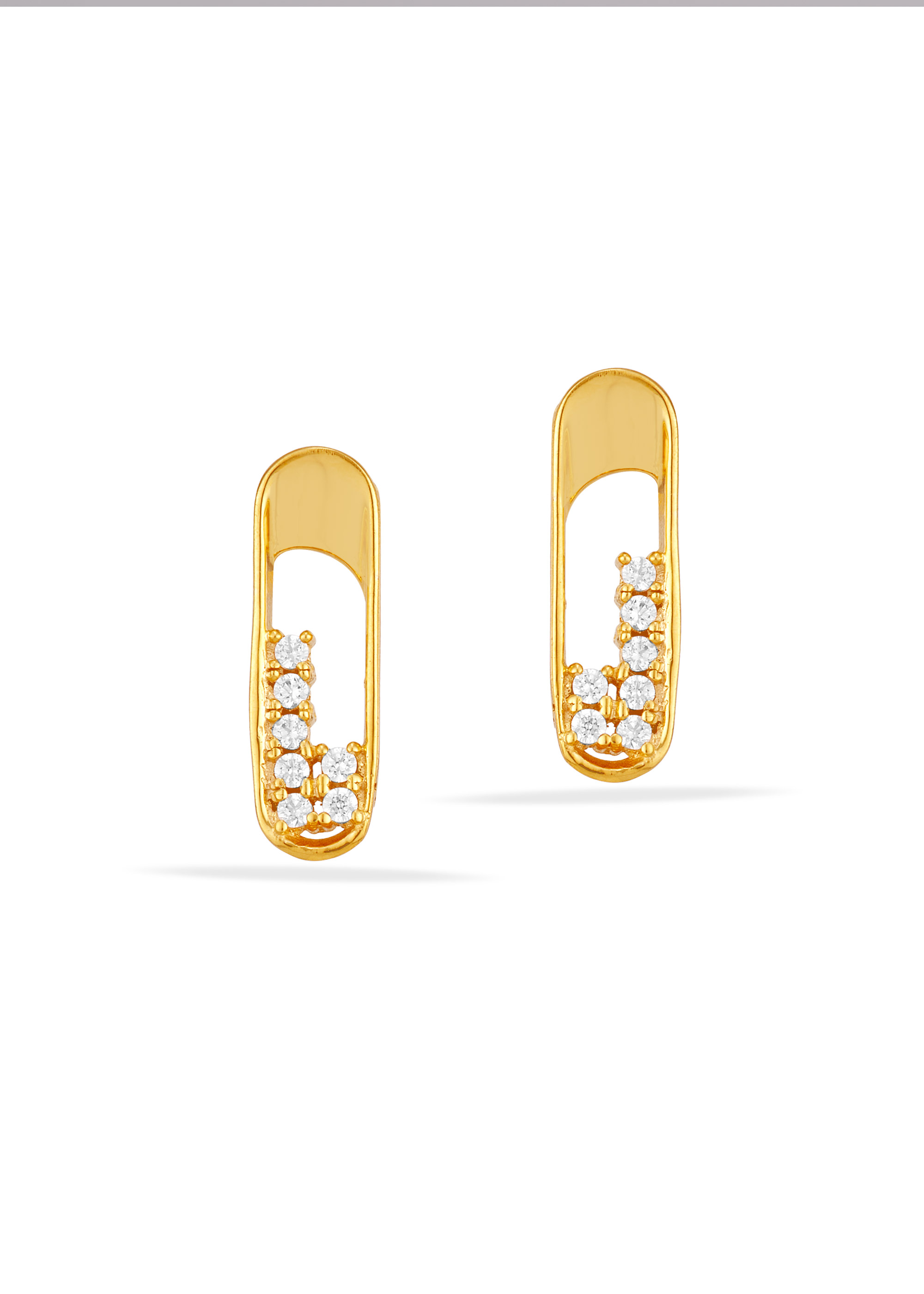 Sparkling Gleam Curve Stud
