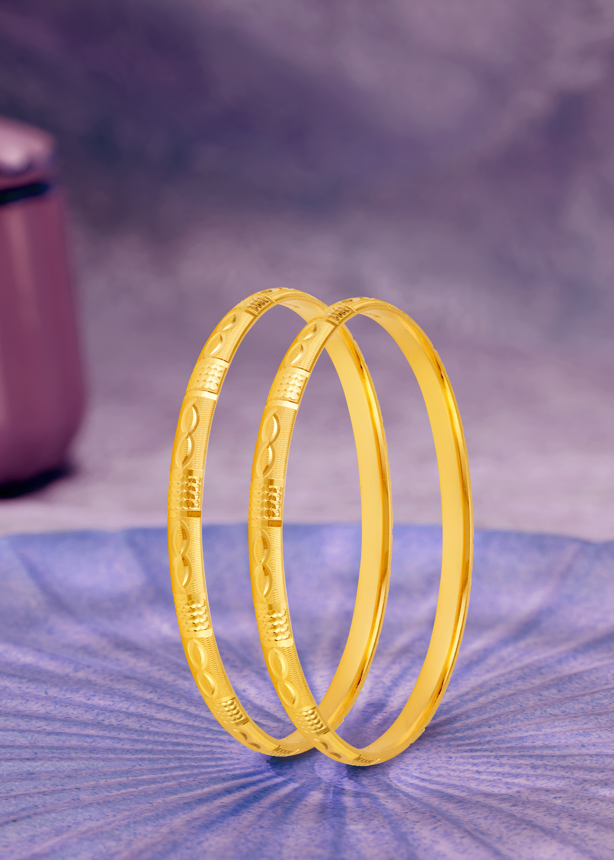 Elegant Patterned Bangle