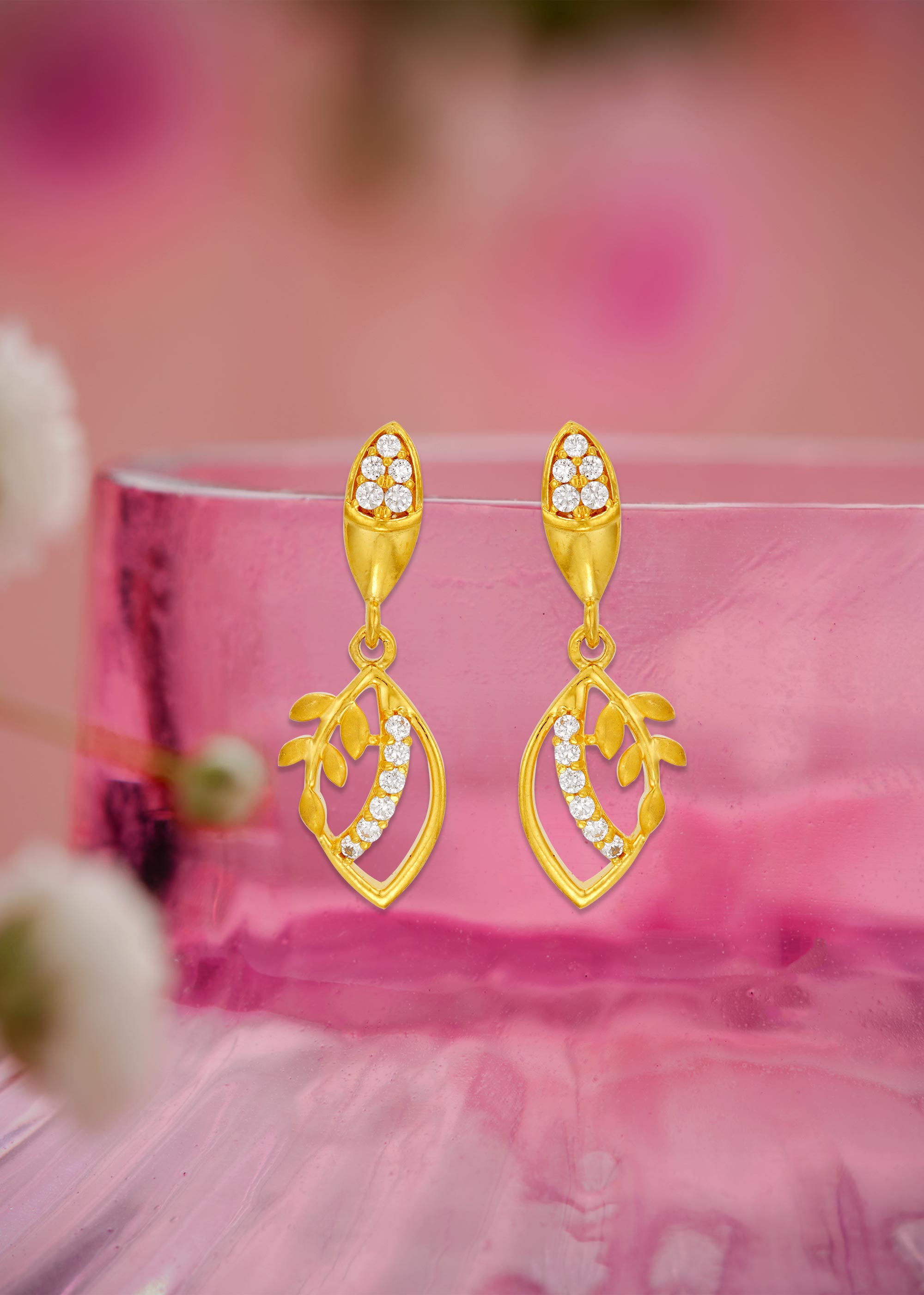 Leaf Curved Pear Shaped Earrings