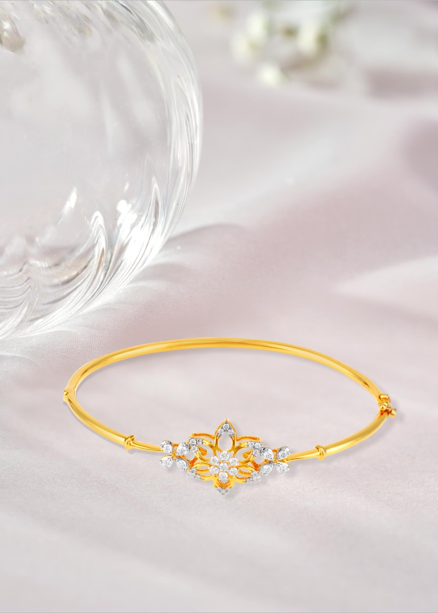 Featherlight Diamond Collection