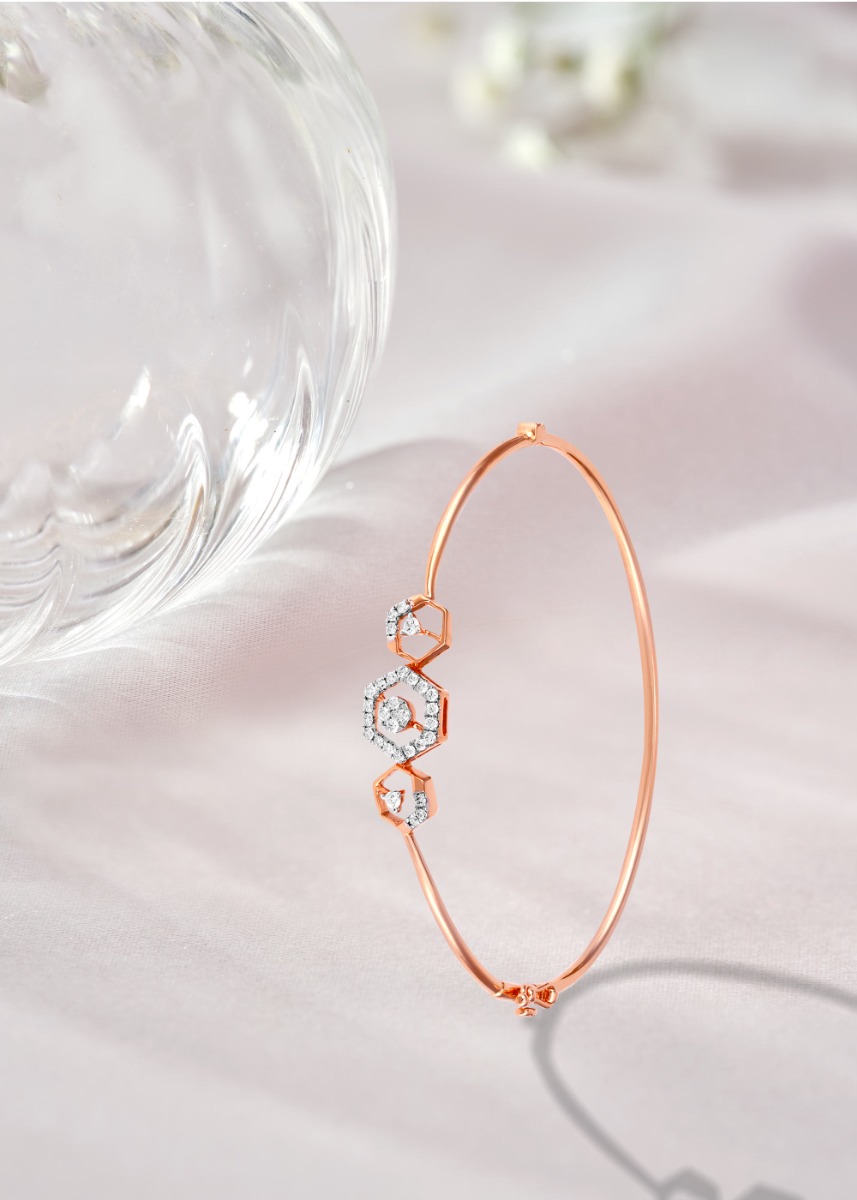 Ultra-Light Bracelet Collection