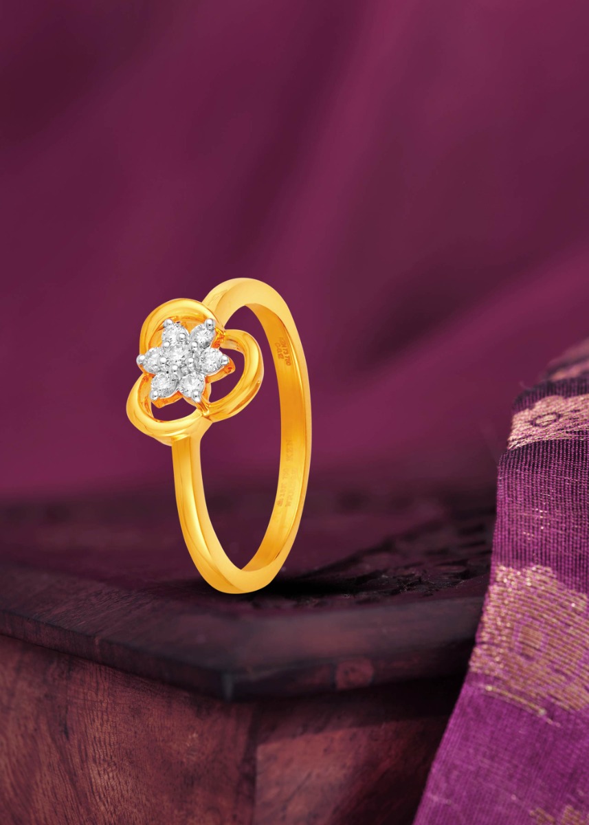 Floral Bloom Diamond Ring