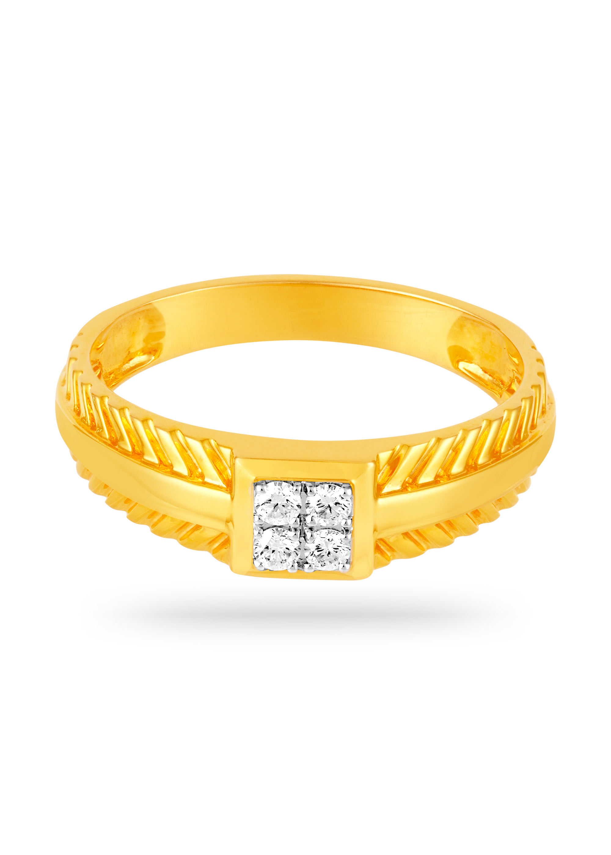 Arched Majesty Diamond Ring
