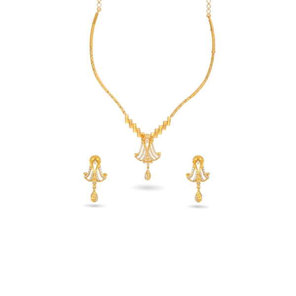 Multi-Angled Pendant Necklace Set