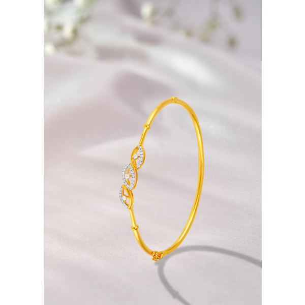 Modern Sparkle Diamond Bracelet